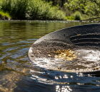 Rio com toneladas de ouro pertence a um &uacute;nico pa&iacute;s.