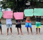Moradores protestam contra constru&ccedil;&atilde;o de habitacional no campo do Engenho do Meio.