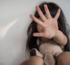 Pastor &eacute; preso por estuprar filhas e obrigar elas a ler a b&iacute;blia ap&oacute;s ato.