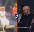 Alcione dedica show a Alexandre de Moraes.