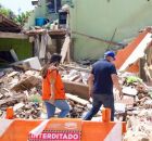 Escombros ap&oacute;s desabamento em Olinda.