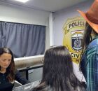 Mulheres em delegacia da Pol&iacute;cia Civil.