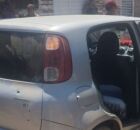 Carro onde homem foi executado.