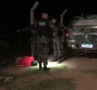 Momento em que homem &eacute; preso.