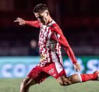 Meia Dudu, do N&aacute;utico.