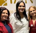 Mission&aacute;ria Michele Collins em inagura&ccedil;&atilde;o do espa&ccedil;o.