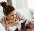 Intoxica&ccedil;&atilde;o por metanol em bebidas adulteradas provoca sintomas graves e mortes. 