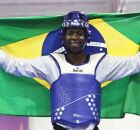 Atleta brasileiro conquista Mundial de taekwondo ap&oacute;s quase se aposentar por problema no cora&ccedil;&atilde;o