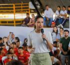Raquel Lyra entrega t&iacute;tulos de propriedade em Afr&acirc;nio e anuncia inaugura&ccedil;&atilde;o antecipada do P&aacute;tio de Feira de Dormentes.