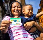 Benefici&aacute;ria do programa M&atilde;es de Pernambuco.