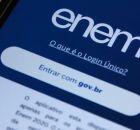 Celular logado no portal do Enem.