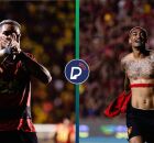 Derik Lacerda tirando a camisa e comemorando o gol na partida contra o S&atilde;o Paulo pelo Brasileir&atilde;o.