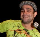 Humorista Evandro Santo. 