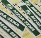 Cartelas da Mega-Sena.