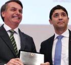 Bolsonaro ao lado de Wagner Ros&aacute;rio, na &eacute;poca em que era ex-controlador-geral da Uni&atilde;o.
