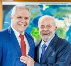 O ex presidente INSS, Alessandro Stefanutto com Lula