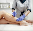 Saiba como cuidar da pele ap&oacute;s a depila&ccedil;&atilde;o para evitar pelos encravados. 