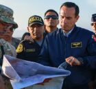 Presidente do Peru, Jos&eacute; Jer&iacute;, na fronteira com o Chile.