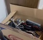 Material encontrado e apreendido pela pol&iacute;cia.