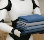 O rob&ocirc; "Neo", pronto para tarefas dom&eacute;sticas simples.