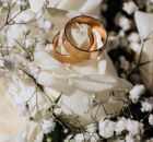 Descubra quais signos t&ecirc;m grandes chances de casar ou noivar em 2025. 