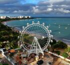 Roda-GIgante na orla de Paju&ccedil;ara Maceio 