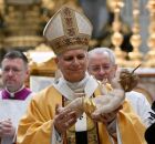 Papa Le&atilde;o XIV defende acolhimento a pobres e imigrantes em sua primeira Missa do Galo