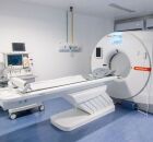 M&aacute;quina de resson&acirc;ncia magn&eacute;tica em unidade de sa&uacute;de.