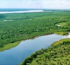 Ilha do Bananal, no Brasil, &eacute; a maior ilha fluvial do mundo, com 20 mil km². 