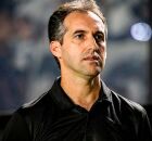 L&eacute;o Cond&eacute;, do Cear&aacute;, &eacute; apontado como favorito para assumir o Sport em 2026.