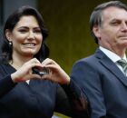 Michelle Bolsonaro e Jair Bolsonaro.