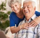 Trabalhador idoso segue atento &agrave;s mudan&ccedil;as que podem reduzir despesas com anuidades profissionais.