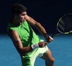 Alcaraz supera Zverev ap&oacute;s mais de cinco horas de jogo e vai &agrave; sua primeira final no Australian Open