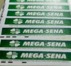 Cartelas da Mega-Sena.