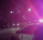 Viatura da Pol&iacute;cia Militar com sirene ligada.