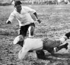 "El Manco", o craque uruguaio que fez o gol da vit&oacute;ria do seu pa&iacute;s na copa de 1930.