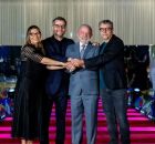 Lula,Janja  e elenco de O agente secreto. 