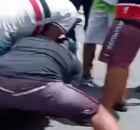 Momento da briga entre torcedores do Sport e Santa antes do Cl&aacute;ssico das Emo&ccedil;&otilde;es, no Recife.