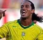 Carreira do craque Ronaldinho Ga&uacute;cho vai virar s&eacute;rie; confira detalhes