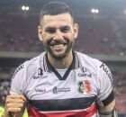 William Alves, zagueiro do Santa Cruz, deve ficar de fora do Pernambucano.