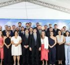 Prefeito Jo&atilde;o Campos ao lado de aliados.