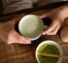 Com cor vibrante e visual chamativo, o matcha se tornou uma das bebidas mais comentadas nas redes sociais.