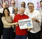 Raquel Lyra e Lula visitam expans&atilde;o da f&aacute;brica da Ach&eacute;.