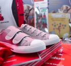 Entrega de t&ecirc;nis as escolas de Garanhuns