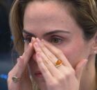Ana Paula chora no BBB. 