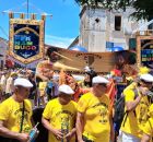 Bloco Pitombeira dos Quatro Cantos em desfile com homenagem ao filme o Agente Secreto