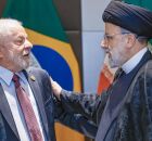 Lula y el presidente iran&iacute; Ebrahim Raisi durante una reuni&oacute;n bilateral del BRICS en Johannesburgo (2023)