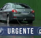 Transformador estoura, fio energizado fica solto na rua e pedestre leva choque no Recife.
