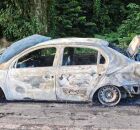 Motorista de app &eacute; feito de ref&eacute;m e tem carro incendiado enquanto estava na mala no Grande Recife.