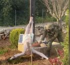 Soldado israelense destr&oacute;i imagem de Jesus Cristo a marretadas em vila crist&atilde; no L&iacute;bano